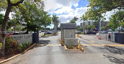 2440 - 10000 Nw 80th Ct, Condo with 2 bedrooms, 2 bathrooms and null parking in Hialeah Gardens FL | Image 1