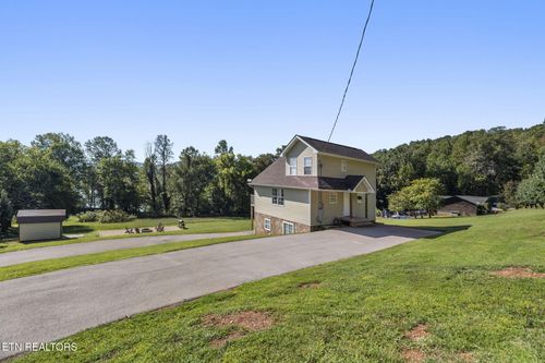 2024 Park Ln, Andersonville, TN, 37705-3502 | Card Image