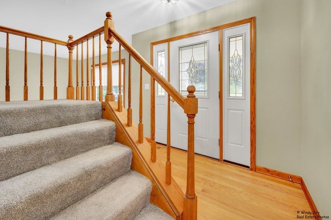 646 Schooner Ln, House other with 4 bedrooms, 3 bathrooms and 2 parking in Elk Grove Village IL | Image 12