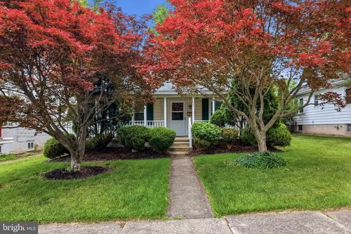 131 S Branch St, SELLERSVILLE, PA, 18960-2501 | Card Image