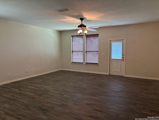 3711 Lazy Diamond, House other with 4 bedrooms, 2 bathrooms and null parking in Selma TX | Image 6