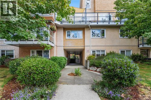 201-908 Brock Ave, Victoria, BC, V9B3C6 | Card Image