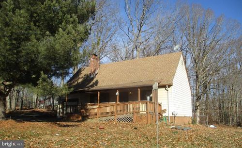 211 Greenwood St, ELKTON, MD, 21921-7251 | Card Image