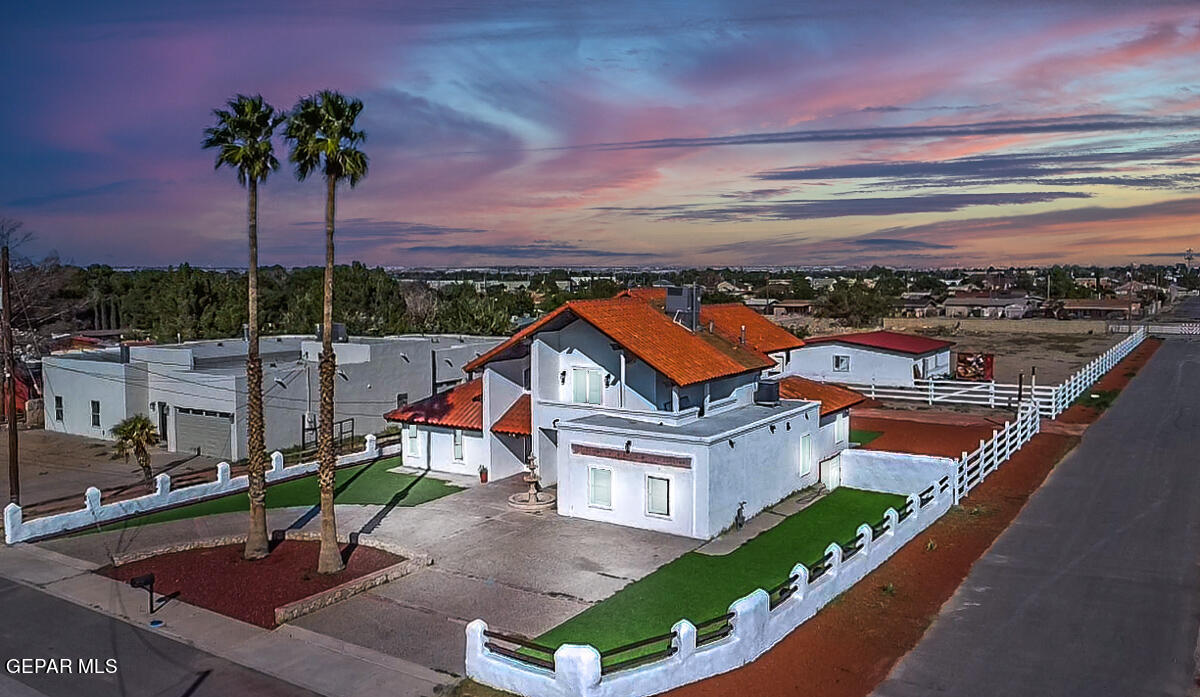 James St, El Paso, TX 79915