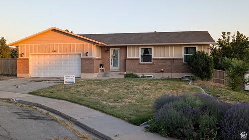 540 E 990 N, Pleasant Grove, UT, 84062-1861 | Card Image