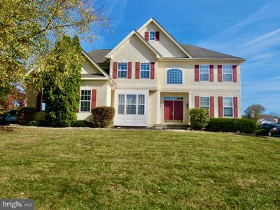 222 Honey Locust Drive, House other with 4 bedrooms, 2 bathrooms and null parking in AVONDALE PA | Image 1