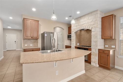 203 Arrowhead Trl, Cedar Park, TX, 78613-7806 | Card Image