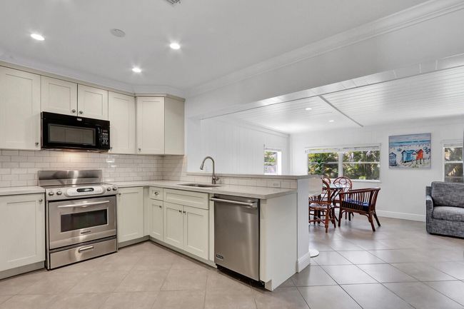 2346 N Wallen Dr, House other with 3 bedrooms, 2 bathrooms and null parking in West Palm Beach FL | Image 18