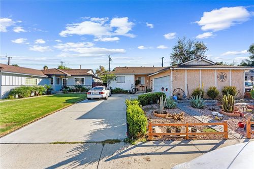 11542 169th St, Artesia, CA, 90701-1706 | Card Image