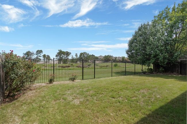 View of yard | Image 37