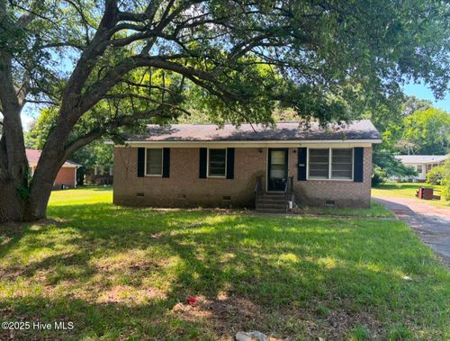 609 Poplar St, Rockingham, NC, 28379-2747 | Card Image