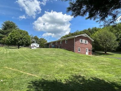 1648 Dry Road, House other with 4 bedrooms, 1 bathrooms and null parking in Speedwell VA | Image 2