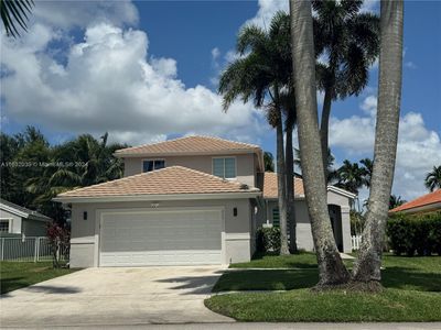 2031 Nw 180th Way, House other with 4 bedrooms, 3 bathrooms and null parking in Pembroke Pines FL | Image 2