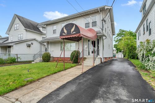 1428 Dixwell Ave, Hamden, CT, 06514-4129 | Card Image