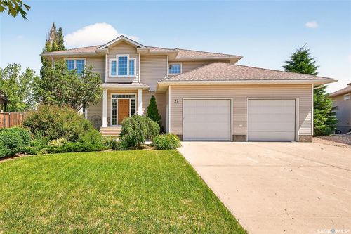 27 Indigo Cres, Moose Jaw, SK, S6J1K4 | Card Image