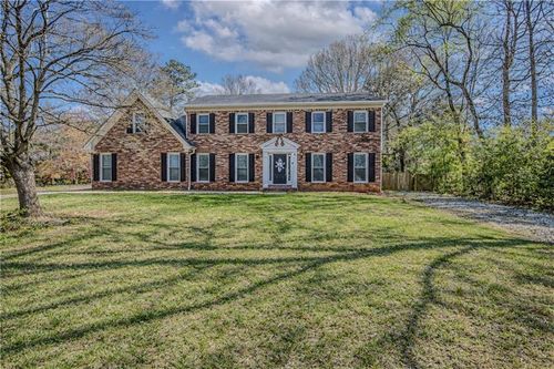 866 Foxfire Dr, Lawrenceville, GA, 30044-5519 | Card Image
