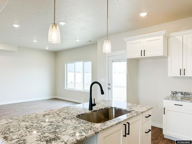2504 Bailey Blvd, House other with 3 bedrooms, 2 bathrooms and null parking in Rock Springs WY | Image 5