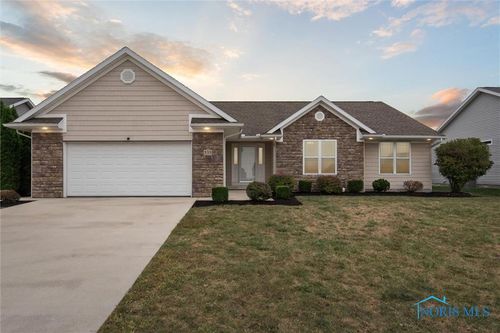 535 Palm Dr, Findlay, OH, 45840-1725 | Card Image