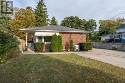 1586 Rowe Ave, House other with 4 bedrooms, 2 bathrooms and null parking in Sarnia ON | Image 2