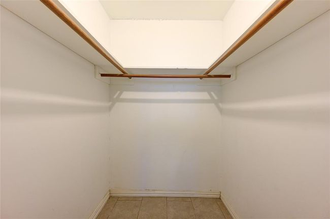 11222 Langdon Ln, House other with 4 bedrooms, 2 bathrooms and null parking in Houston TX | Image 32