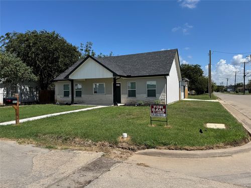 1013 Sw 3rd Ave, Mineral Wells, TX, 76067-6332 | Card Image