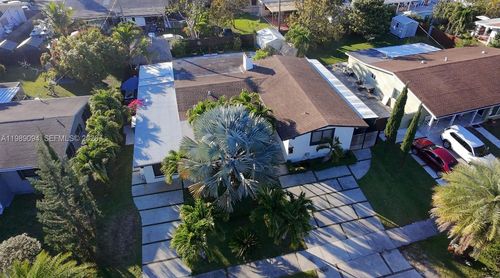 0-9495 Dominican Dr, Cutler Bay, FL, 33189-1617 | Card Image