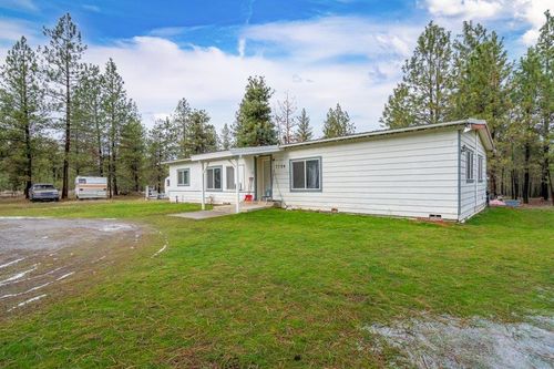 7754 Samuel Street Way, Ford, WA, 99013-8706 | Card Image