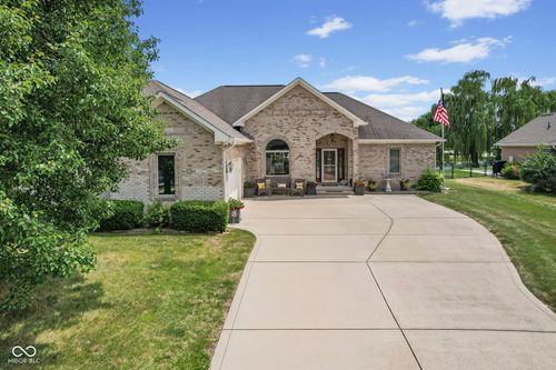 4949 Cedar Creek Dr, New Palestine, IN, 46163-8713 | Card Image