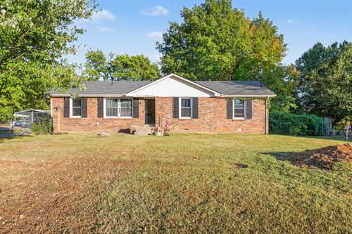 1511 Linden Dr, Clarksville, TN, 37042-5336 | Card Image