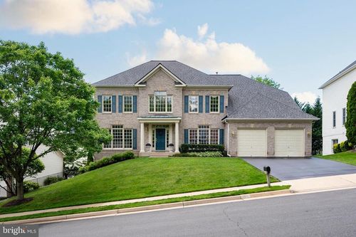 7018 Highland Meadows Ct, Alexandria, VA, 22315-3963 | Card Image