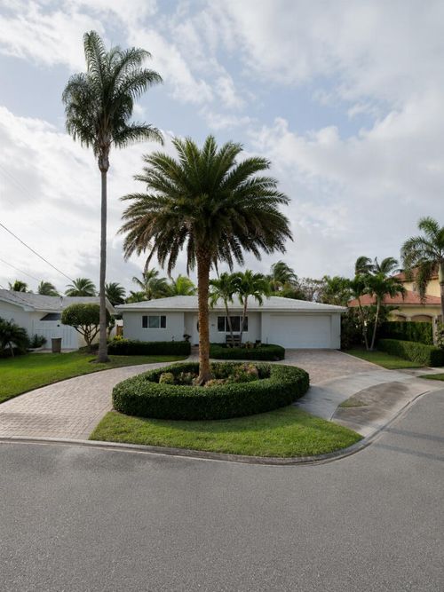636 Kingfish Rd, North Palm Beach, FL, 33408-3706 | Card Image