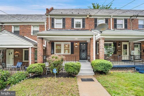 44 Crittenden St Ne, WASHINGTON, DC, 20011-6720 | Card Image