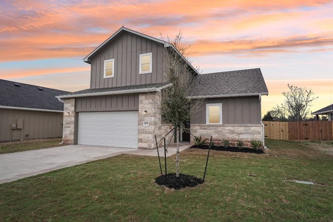 Welcome Home: 105 Callie Street | Image 5