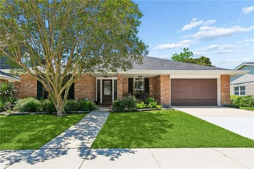 925 Champagne Dr, Kenner, LA, 70065-1912 | Card Image