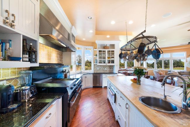 2614 Scotts Right Of Way, House other with 4 bedrooms, 4 bathrooms and 10 parking in Sebastopol CA | Image 25