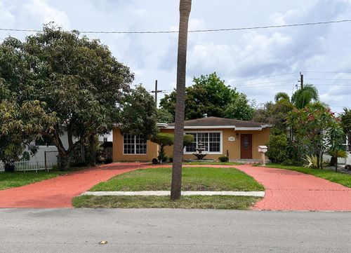 1721 Ne 172nd St, North Miami Beach, FL, 33162-1533 | Card Image