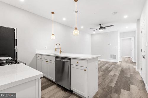 2-5706 Chestnut St, PHILADELPHIA, PA, 19139-3234 | Card Image