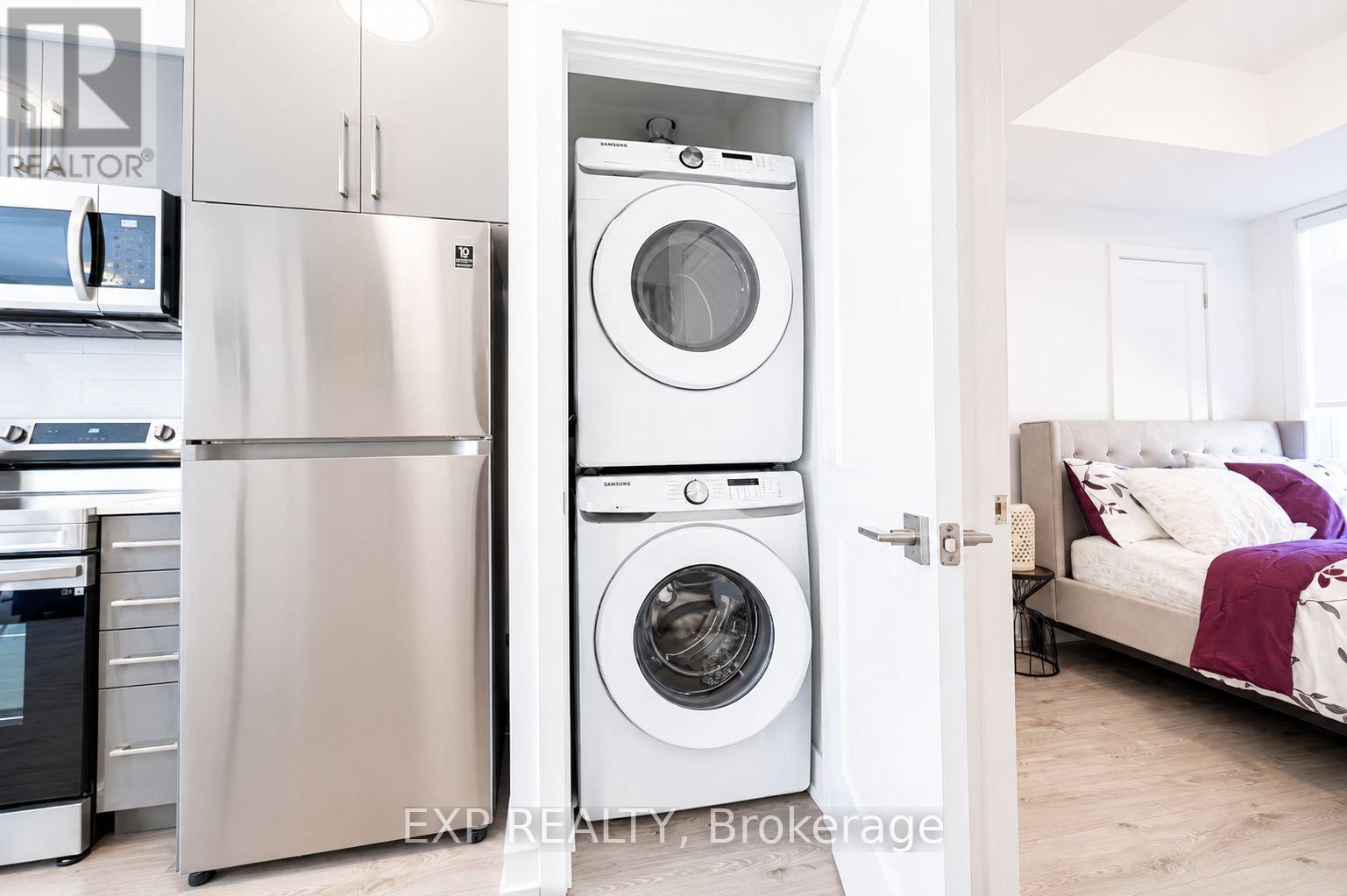 Residential in Niagara Falls (Arad/Fallsview) 2