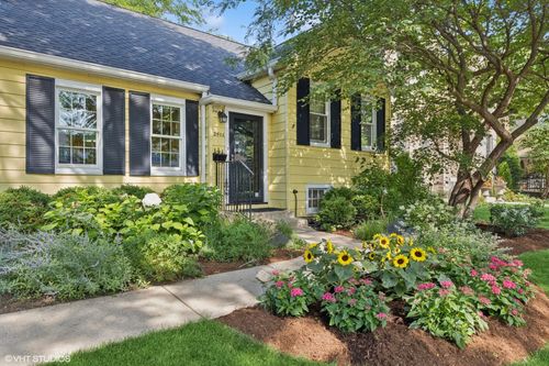 2406 Cowper Ave, Evanston, IL, 60201-1846 | Card Image