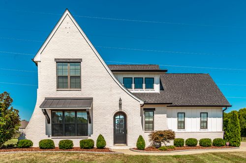 977 Westbrook Dr, Gallatin, TN, 37066-4567 | Card Image