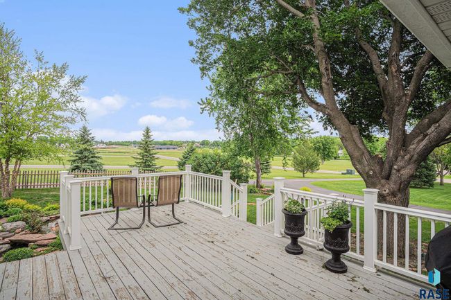 102 S Walnut Ave, House other with 4 bedrooms, 4 bathrooms and null parking in Luverne MN | Image 39