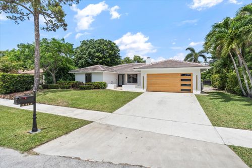 2413 Nw 26th St, Boca Raton, FL, 33431-4051 | Card Image