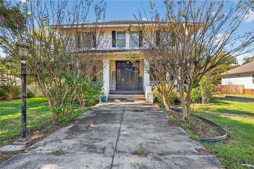 13 S Lumpkin St, Hawkinsville, GA, 31036-4618 | Card Image