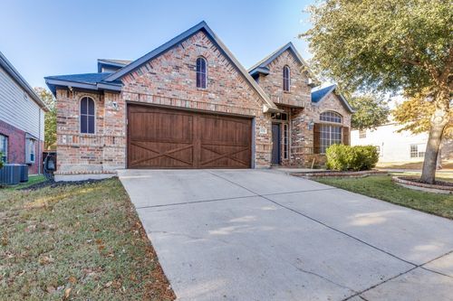 9129 Hawley Dr, Fort Worth, TX, 76244-6160 | Card Image