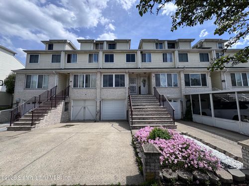 38 Winston St, Staten Island, NY, 10312-1341 | Card Image