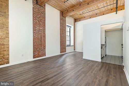 apt-305-303 Vine St, PHILADELPHIA, PA, 19106-1143 | Card Image