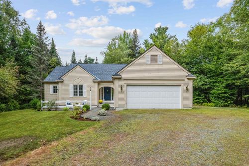 34 Foxglove Ln, Franconia, NH, 03580-8812 | Card Image