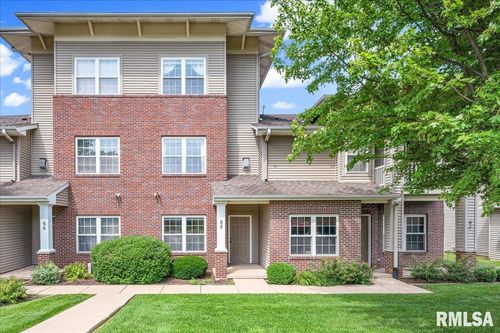 unit-65-11217 N Oakwood Dr, Peoria, IL, 61615-1038 | Card Image