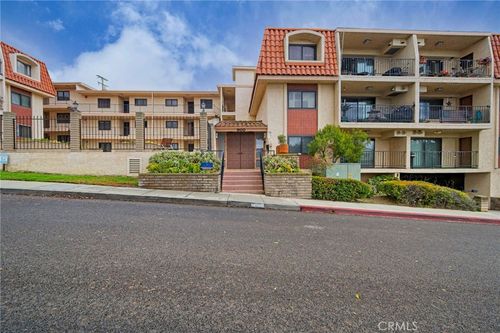 unit-106-900 Cedar St, El Segundo, CA, 90245-2233 | Card Image