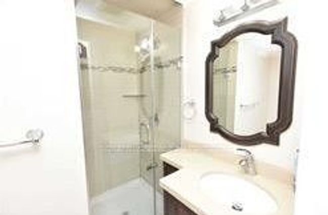 BSMT - 298 Hoover Dr, House other with 2 bedrooms, 1 bathrooms and 2 parking in Pickering ON | Image 6